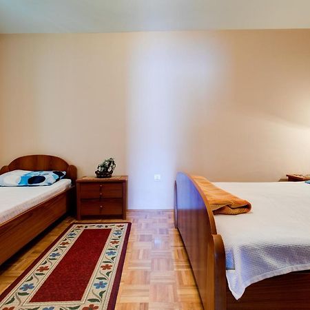 La Castagna Apartments โกตอร์ ภายนอก รูปภาพ