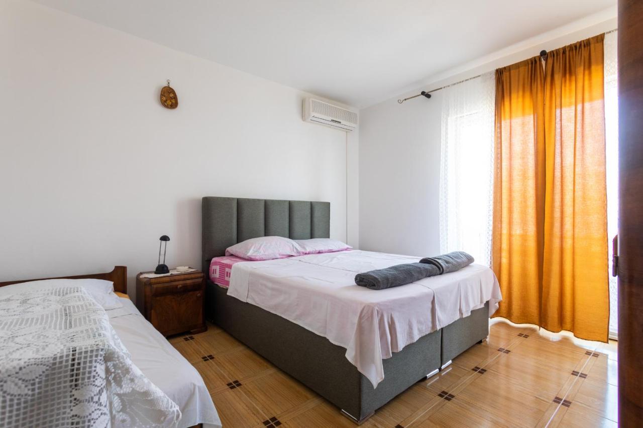 La Castagna Apartments โกตอร์ ภายนอก รูปภาพ