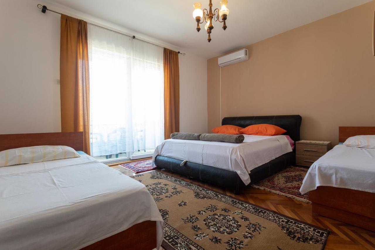 La Castagna Apartments โกตอร์ ภายนอก รูปภาพ